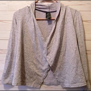 Champion Girls warm up dance sweater size Medium